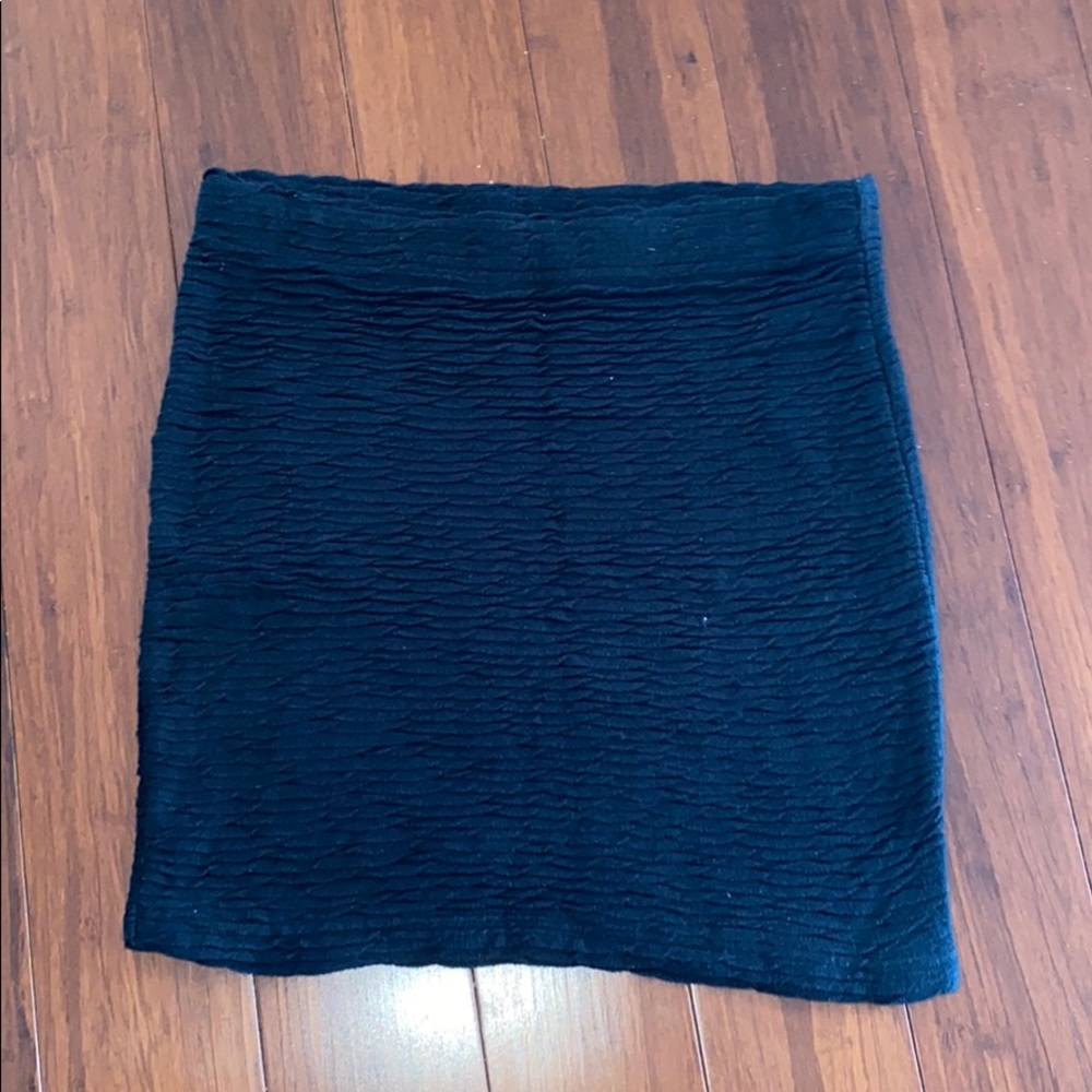 Black pencil skirt